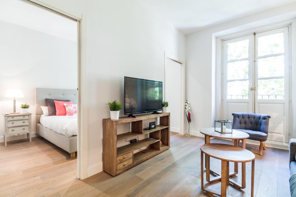 Pyr Select Plaza Santa Ana Διαμέρισμα Μαδρίτη Εξωτερικό φωτογραφία