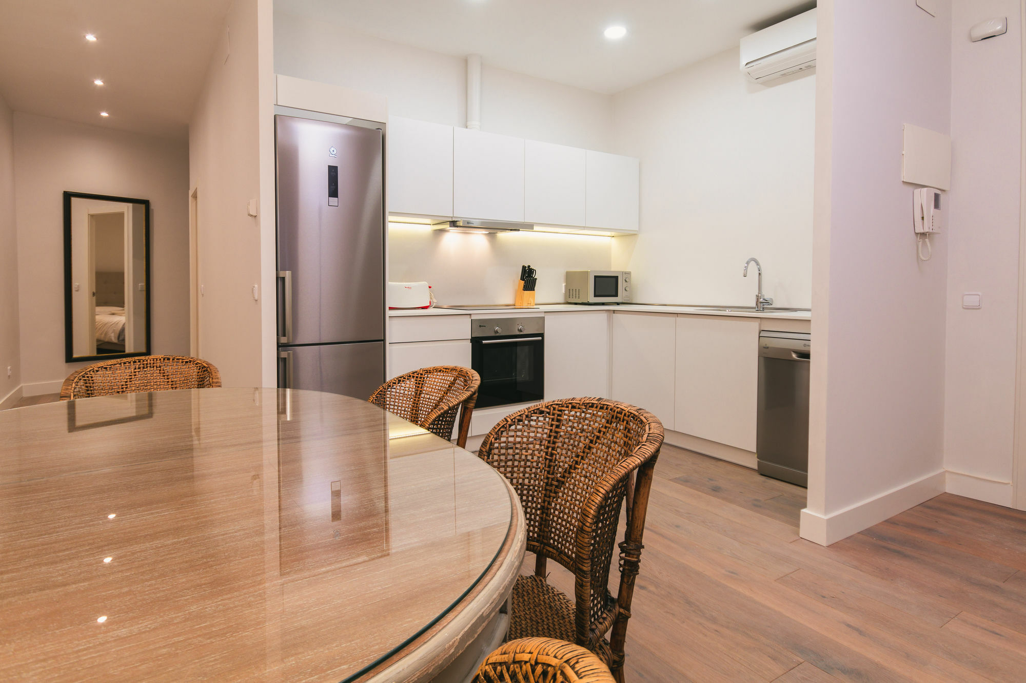 Pyr Select Plaza Santa Ana Διαμέρισμα Μαδρίτη Εξωτερικό φωτογραφία